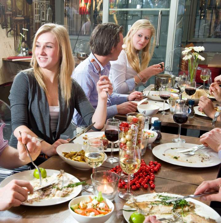 Réservation pour repas en famille Crêches-Sur-Saône